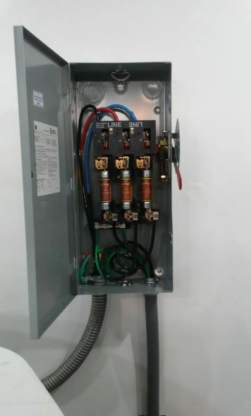 Three-phase disconnect switch installed for Electrical Wiring & Rewiring in Bridgeville